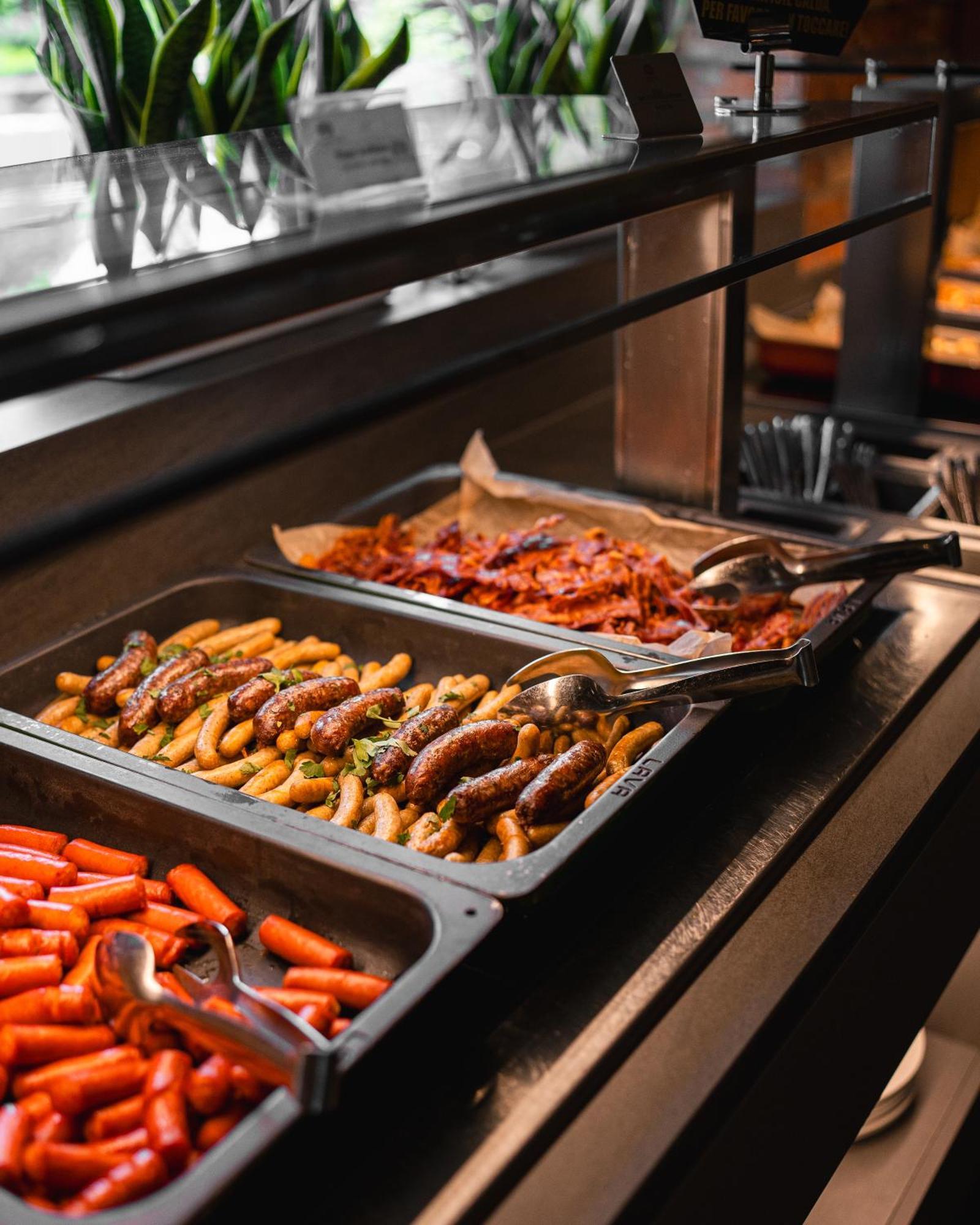 Avalon Resort & Spa 米什科尔茨 外观 照片