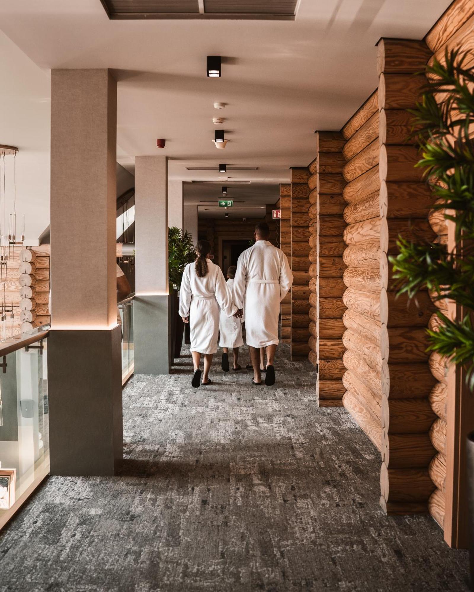 Avalon Resort & Spa 米什科尔茨 外观 照片