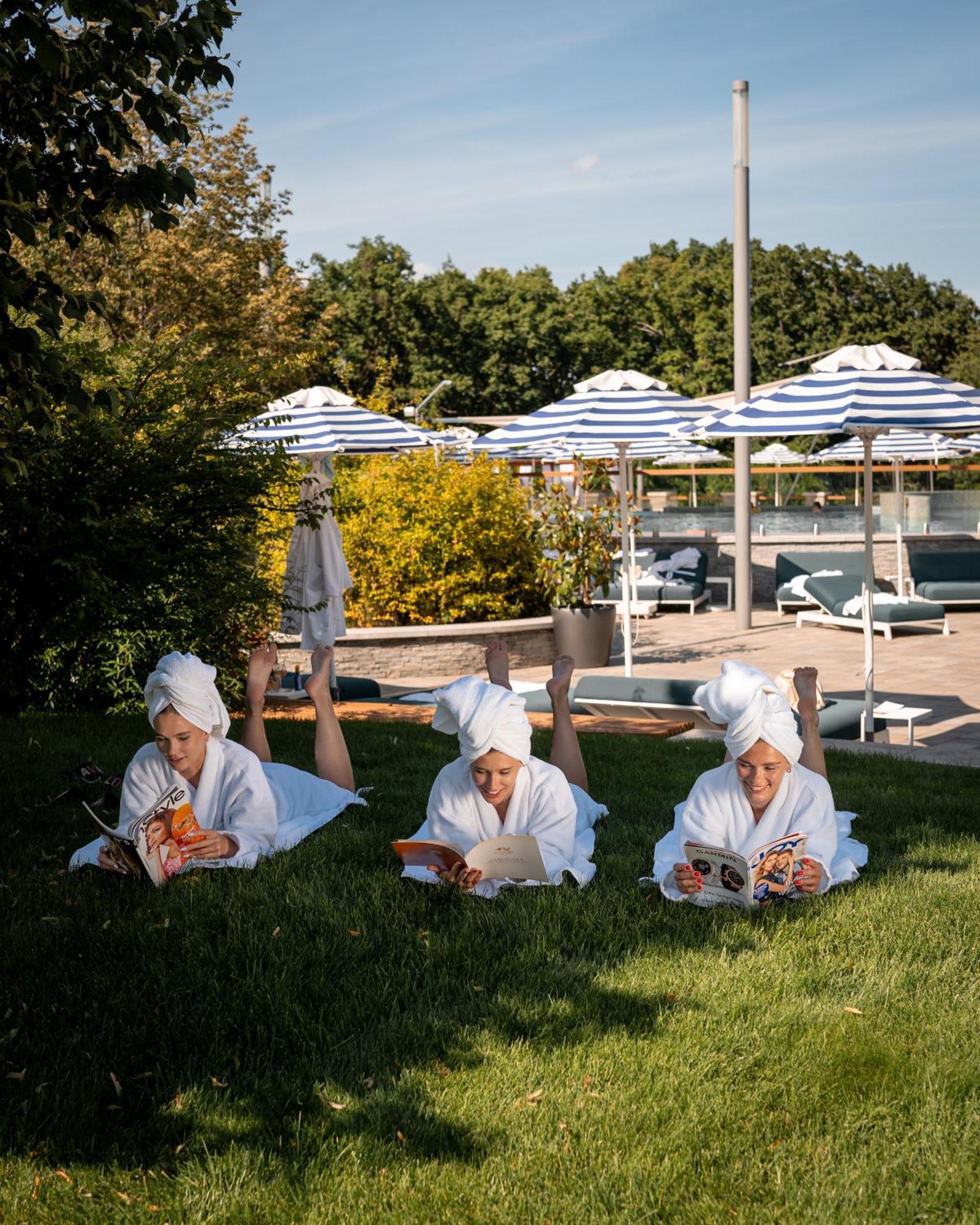 Avalon Resort & Spa 米什科尔茨 外观 照片